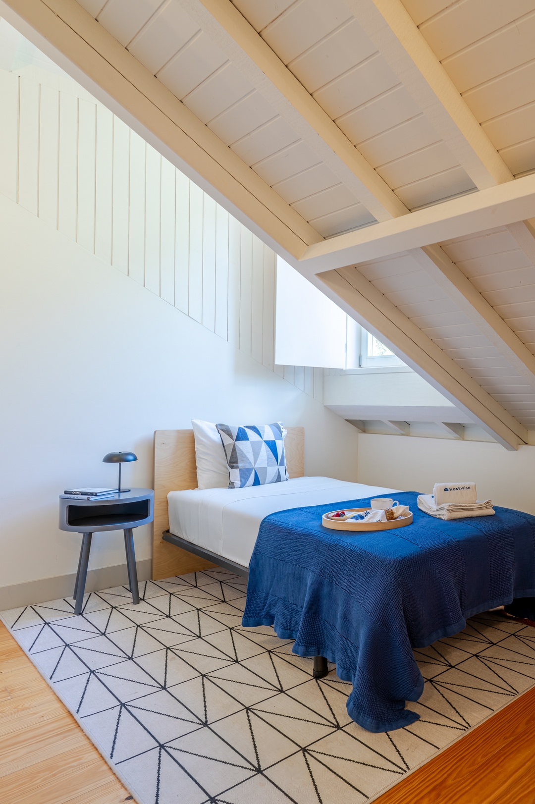 Studios & Spacious T4 with Garden by HostWise 79 Host Wise Booking