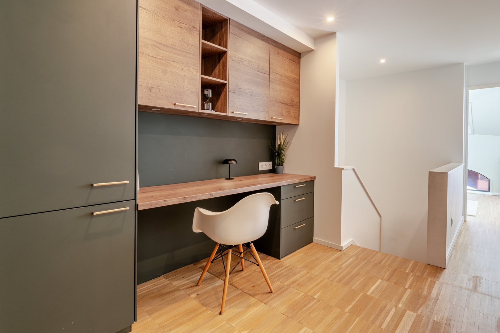 Stylish Open-Plan Flat with Swimming Pool by HostWise 3 Host Wise Booking