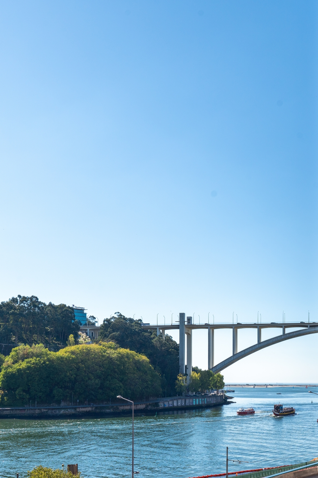 Stylish Open-Plan Flat with Swimming Pool by HostWise 48 Host Wise Booking