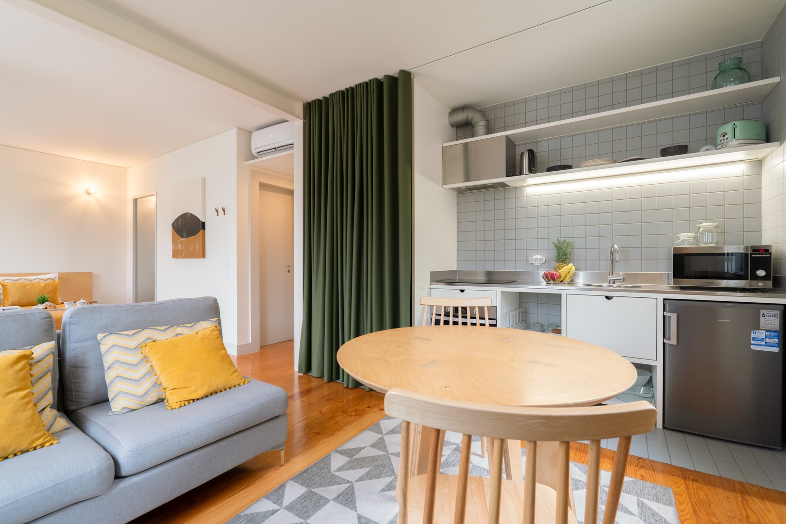 Dual Sunny Studios in Old Guimarães by HostWise 11 Host Wise Booking