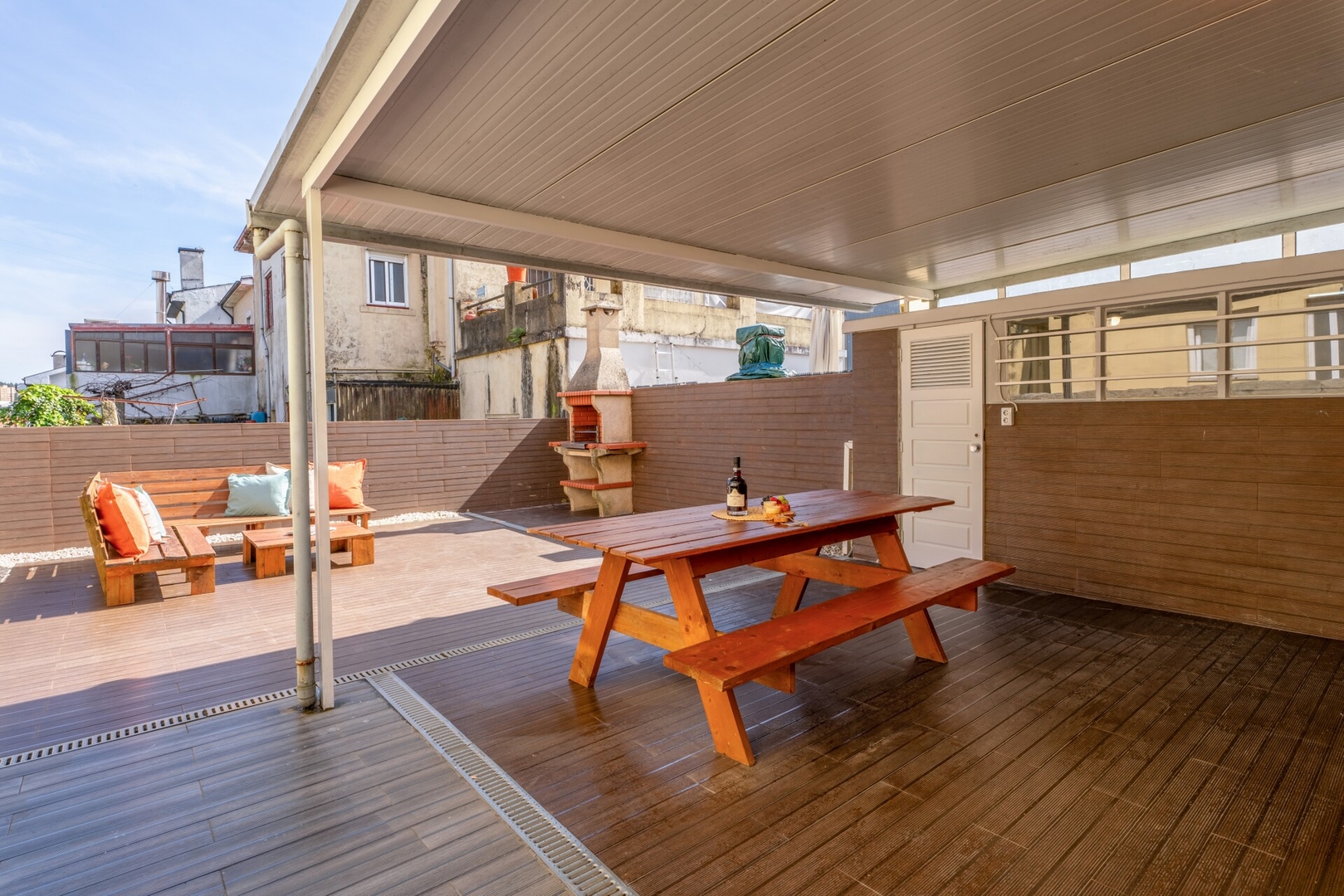 Host Wise - Charming Spacious Duplex House 5 Host Wise Booking