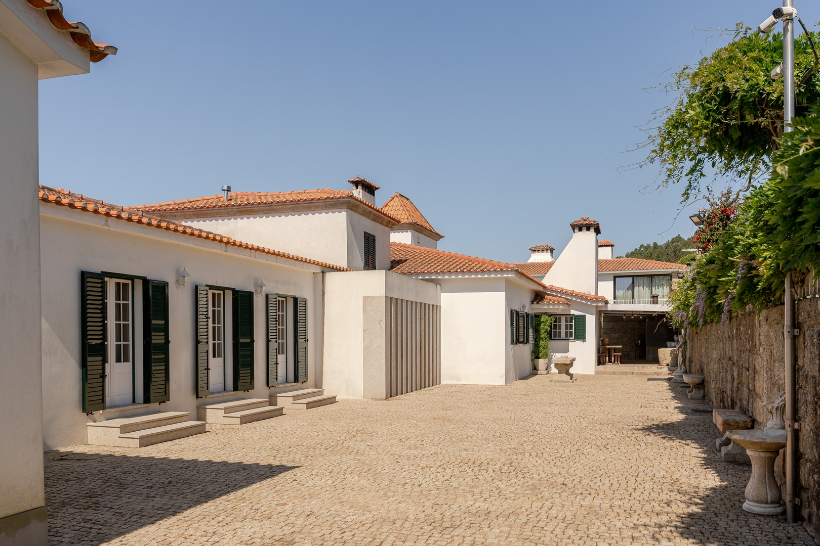 Classic Villa w/ Gym & Pool Access by HostWise 42 Host Wise Booking