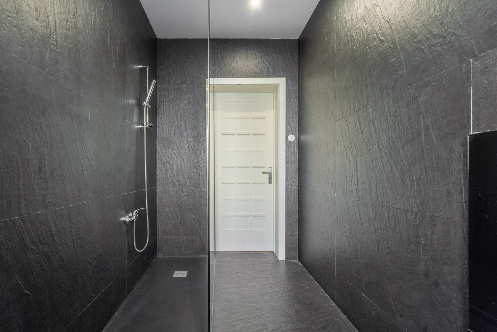 Host Wise - 2 Rustic Colorful Flats | Terrace 35 Host Wise Booking