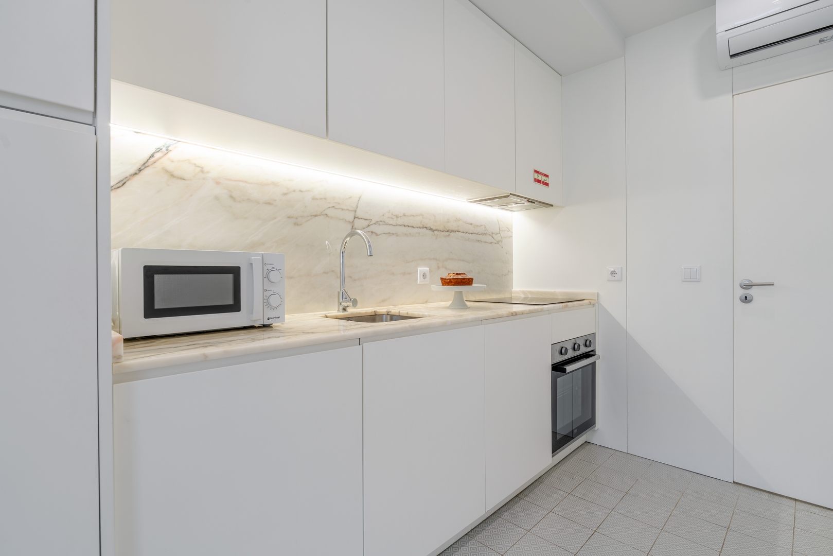 Colorful & Elegant Apartment by HostWise 17 Host Wise Booking