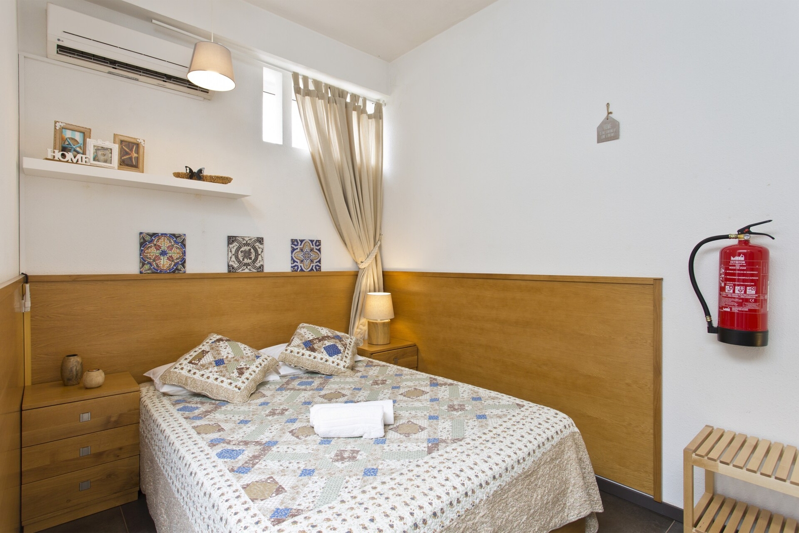Host Wise - Cozy Quiet Flat | Trindade Station 1 Host Wise Booking
