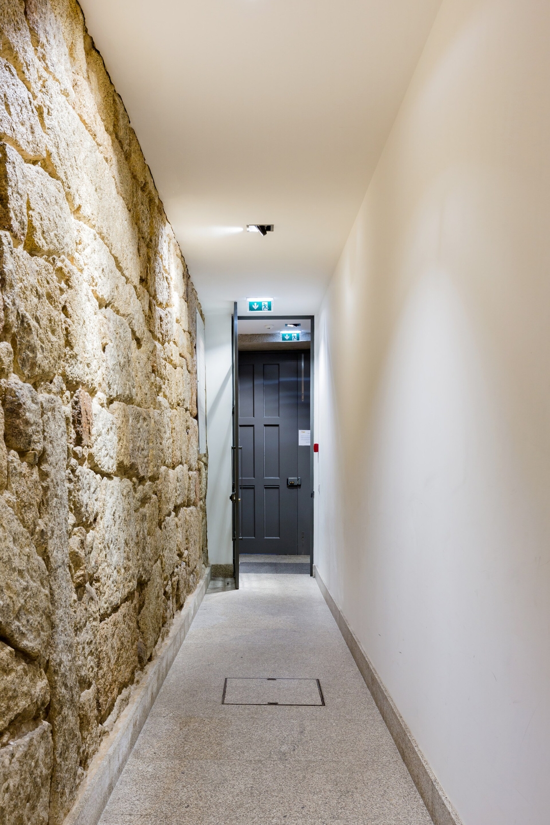 Stone & Light Apartment by Host Wise 11 Host Wise Booking