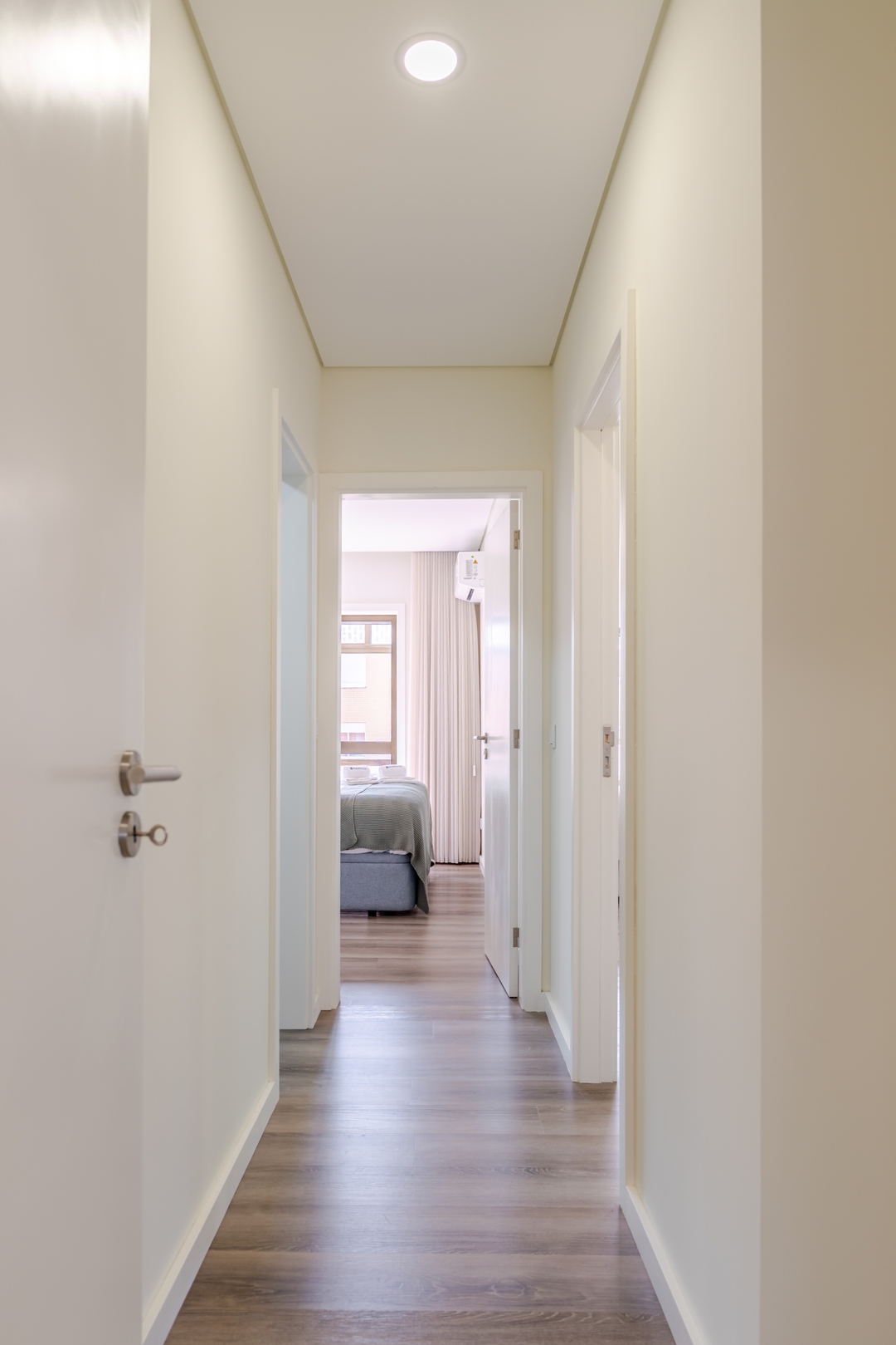 Spacious & Stylish Flat with Garage by HostWise 37 Host Wise Booking