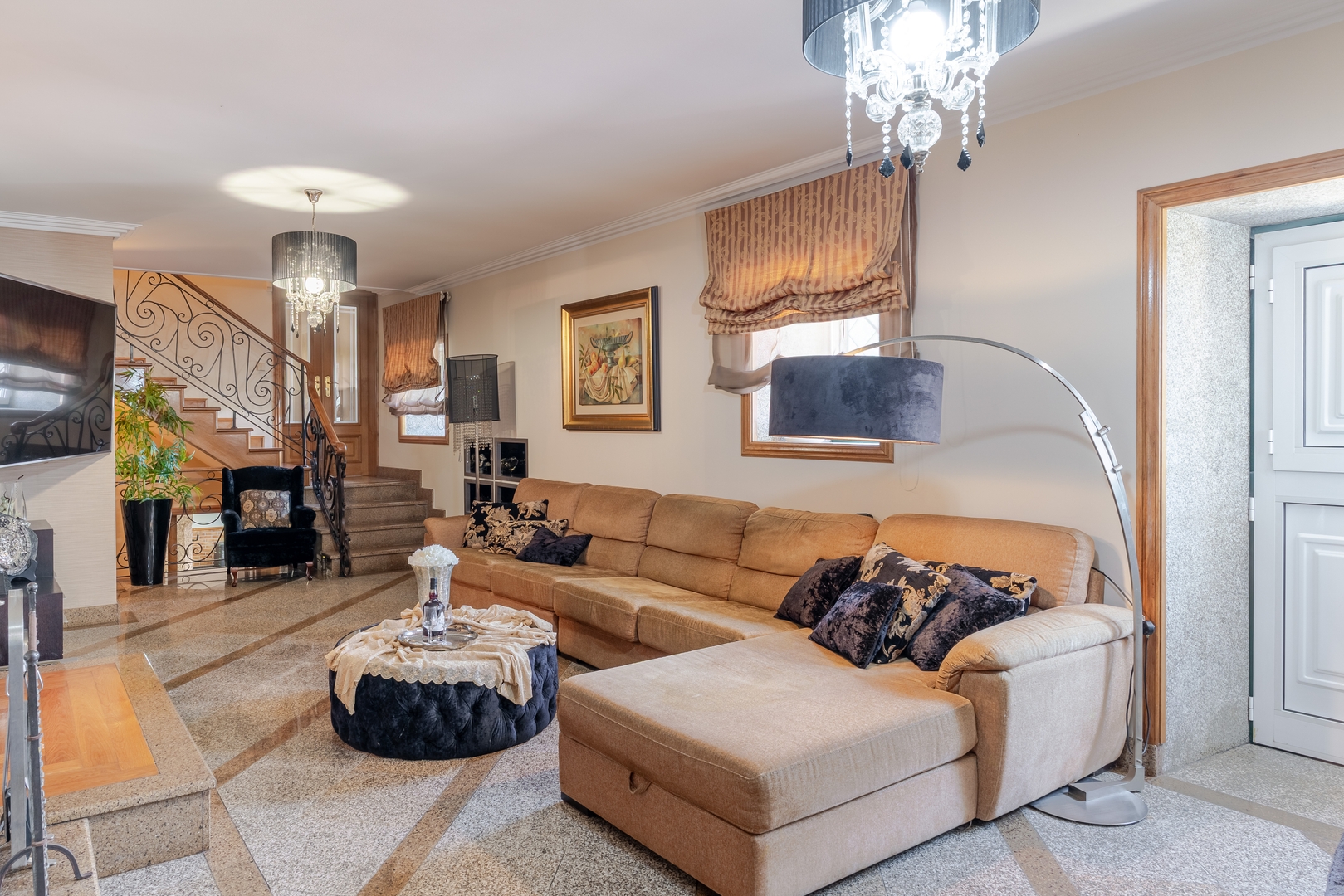 Classic Villa w/ Gym & Pool Access by HostWise 27 Host Wise Booking