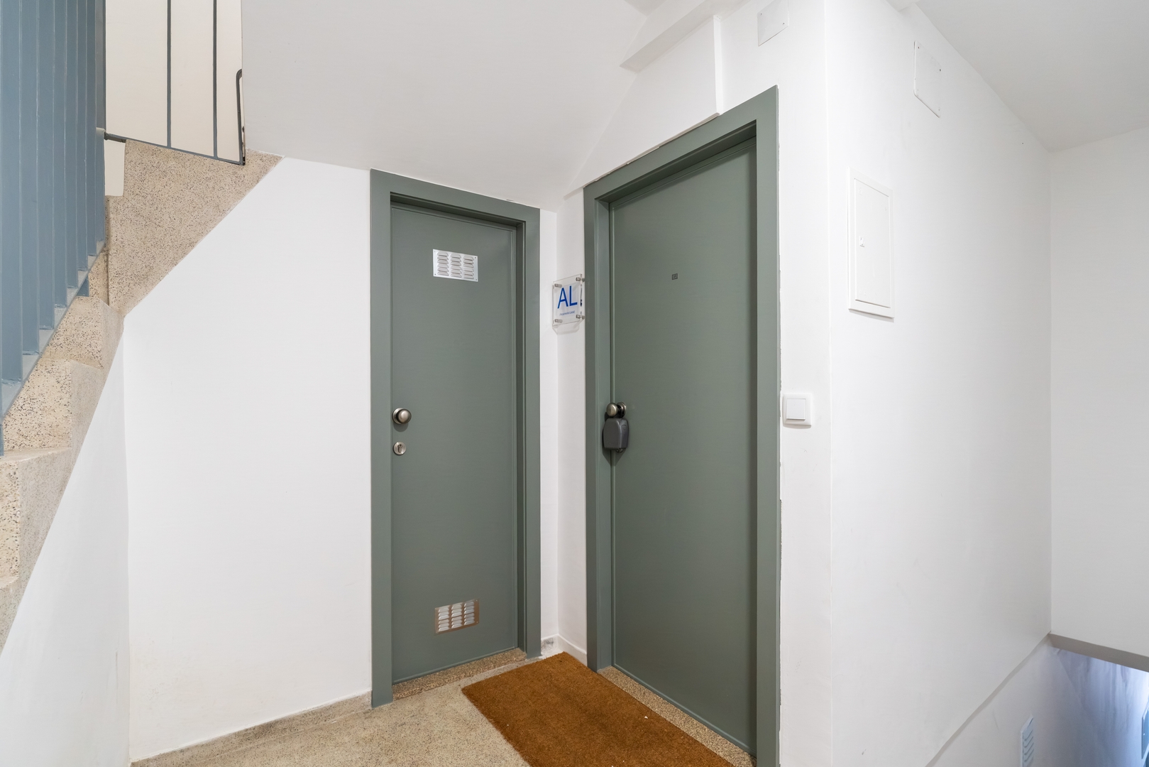 Cozy & Central Apartment by HostWise 25 Host Wise Booking