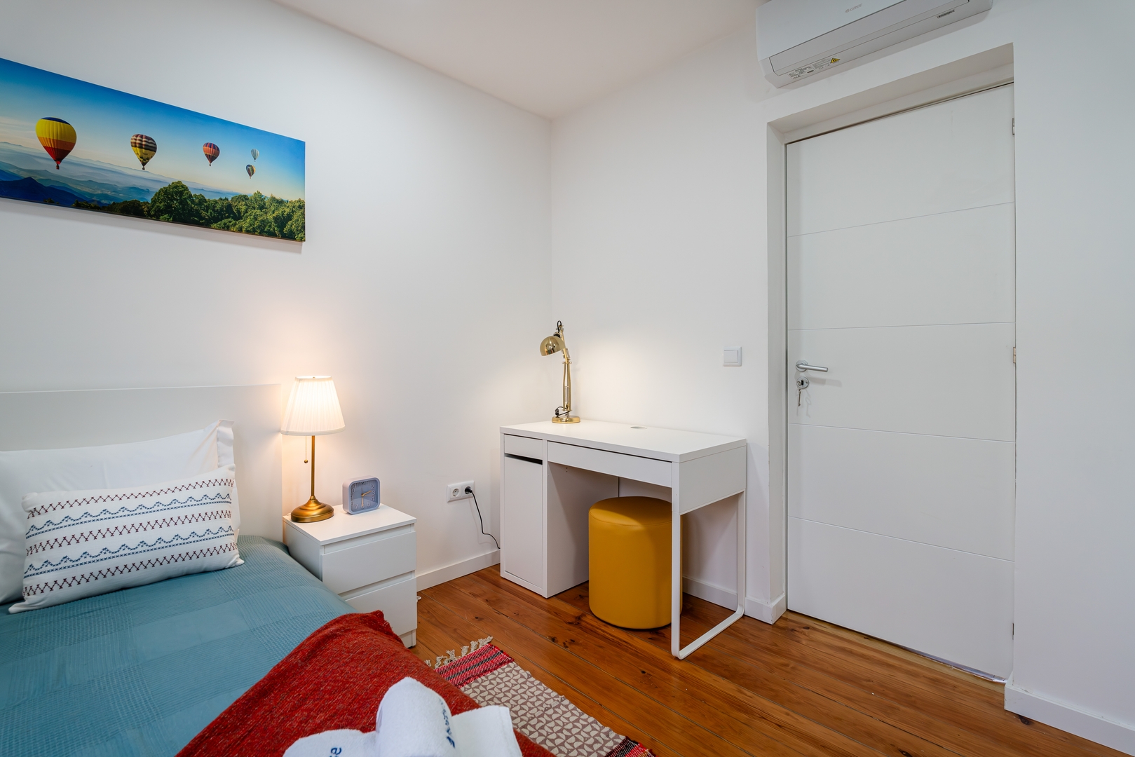 Poolside Duo Retreat, Silva Brinco by HostWise 63 Host Wise Booking