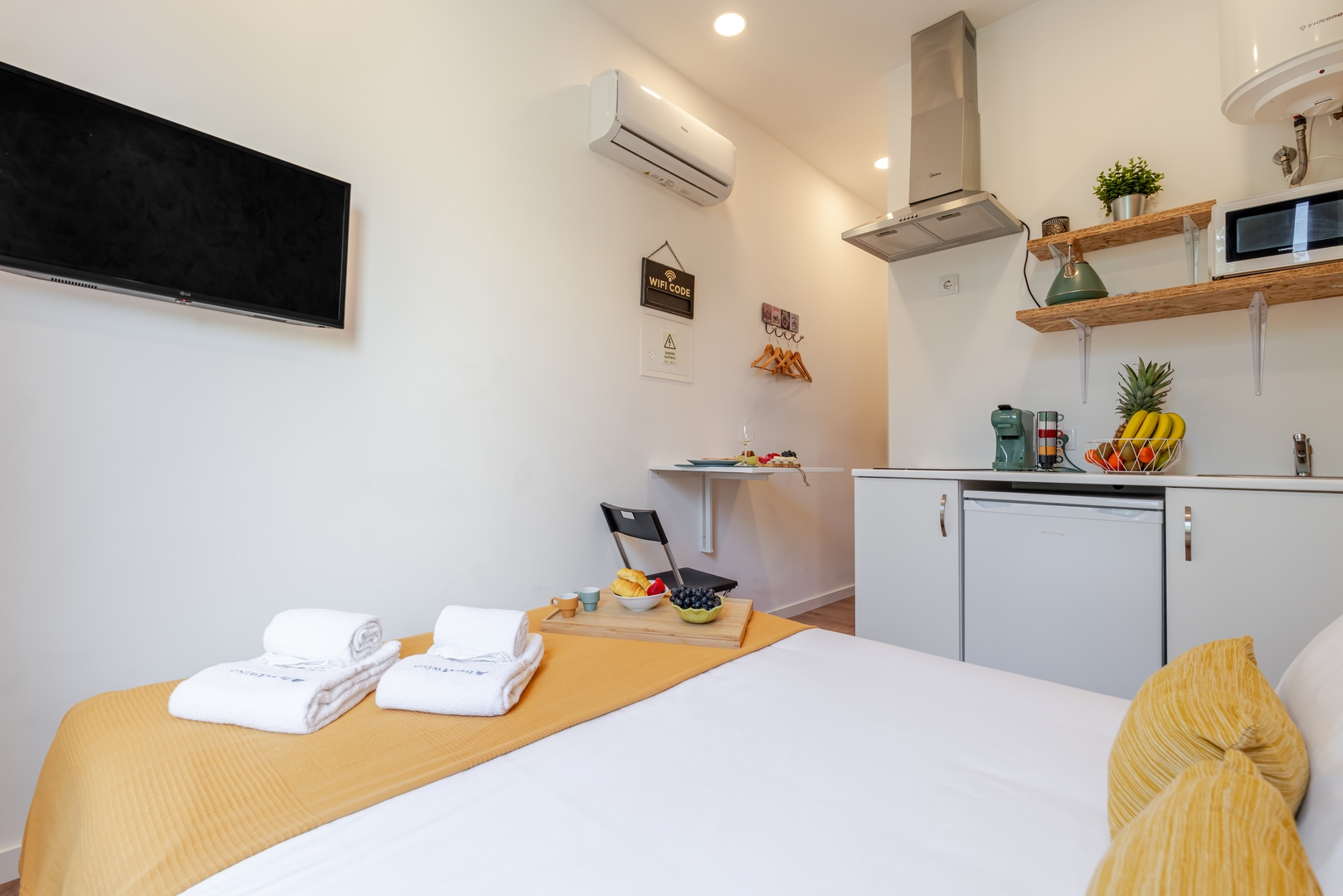 HostWise - Sunny & Stylish Flat 3 Host Wise Booking