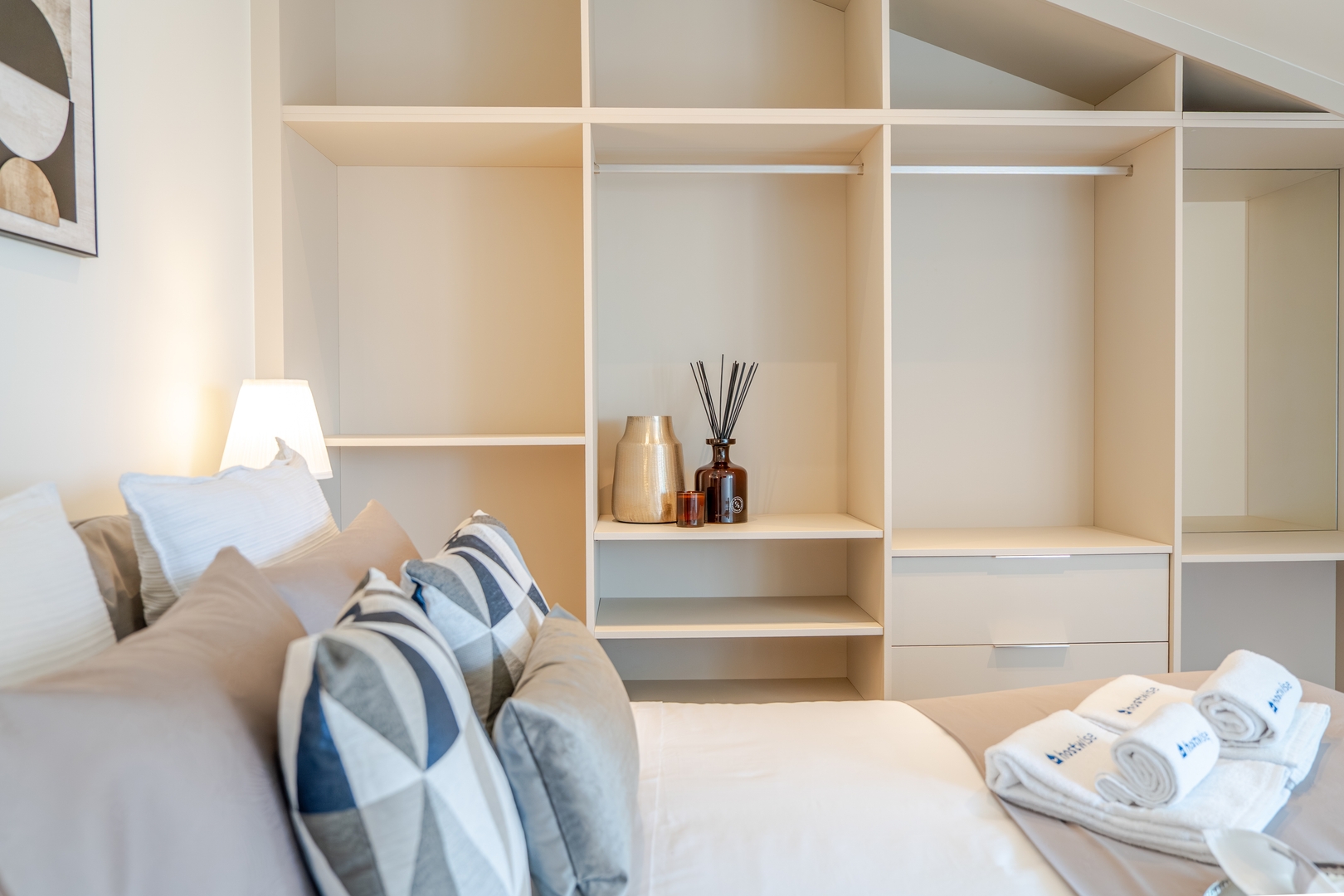 Stylish, Premium & Pet Friendly Flat by HostWise 21 Host Wise Booking