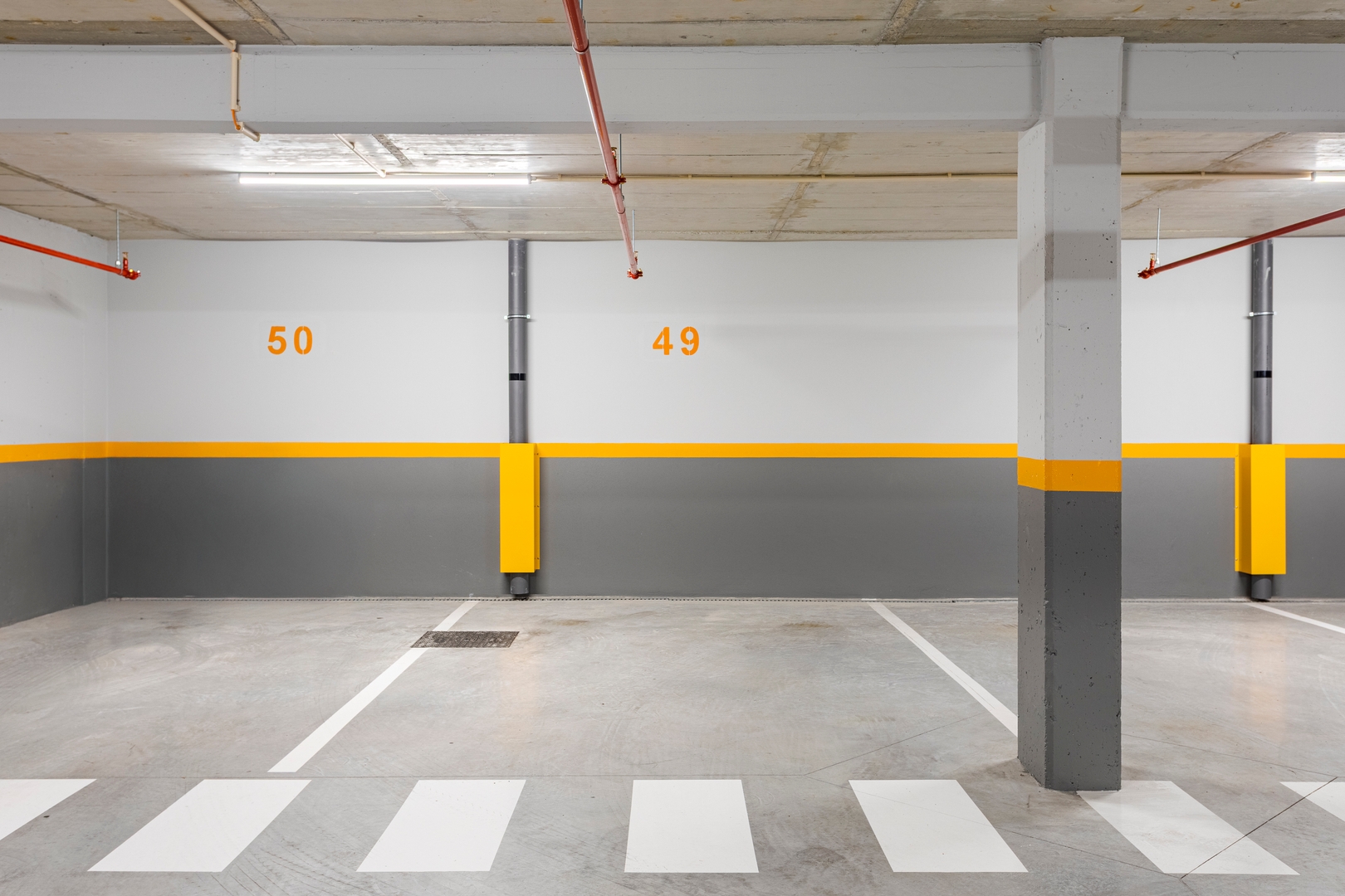 Modern & Central Flat w/ Garage by HostWise 27 Host Wise Booking
