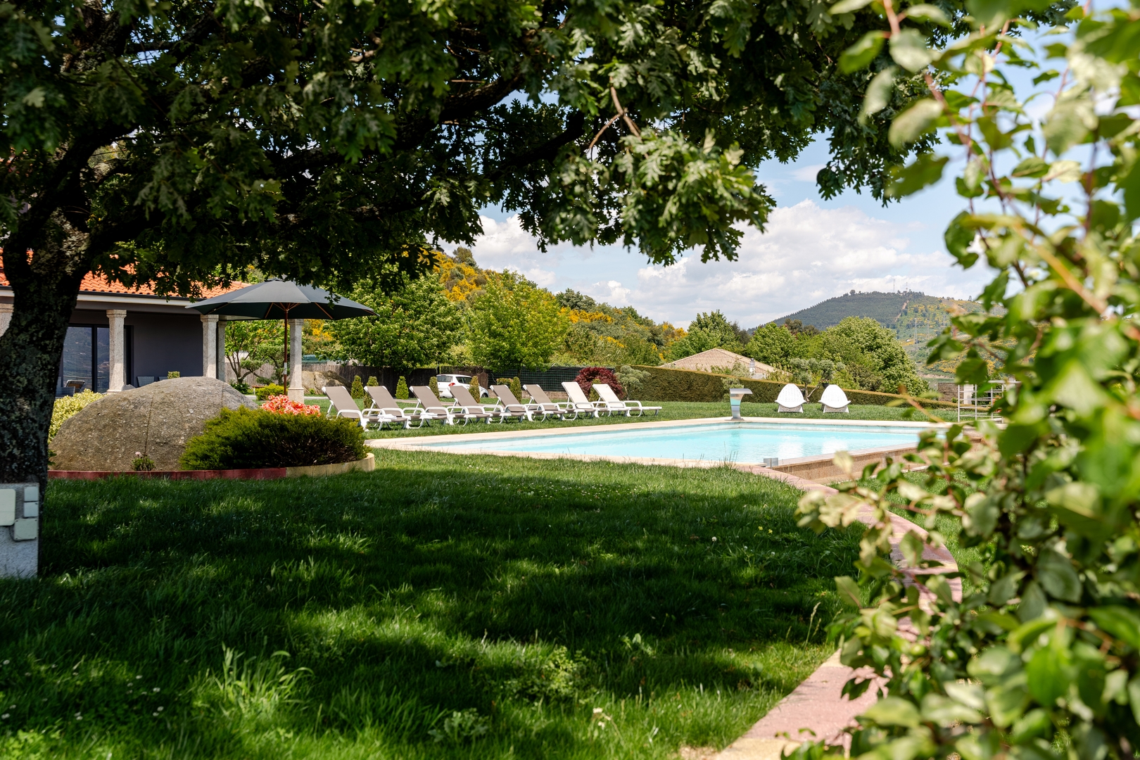 HostWise - 10BR Douro Villa with Pool 9 Host Wise Booking