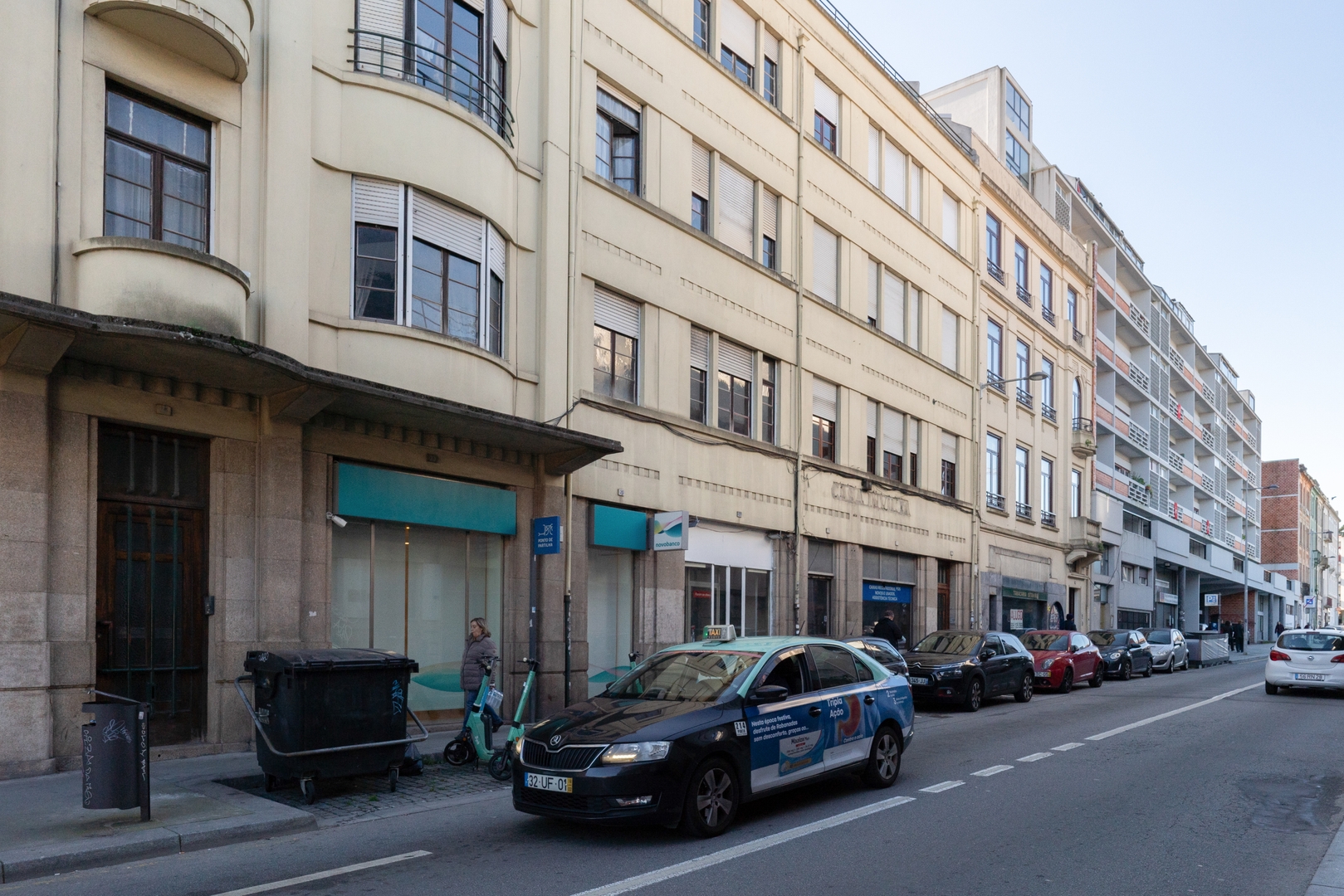 Host Wise - Roomy Restful Apartment w/ Balcony 29 Host Wise Booking
