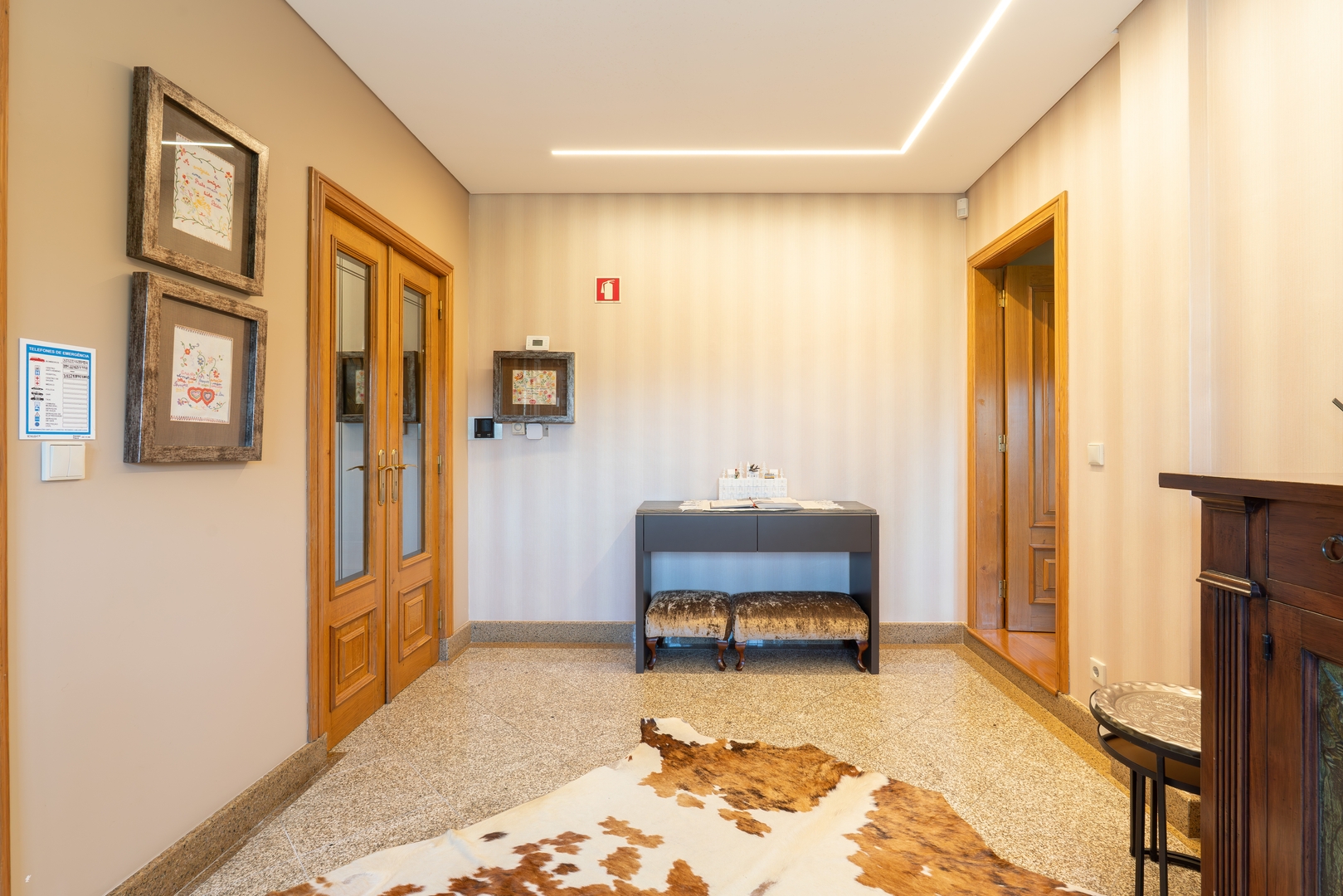 Classic Villa w/ Gym & Pool Access by HostWise 44 Host Wise Booking