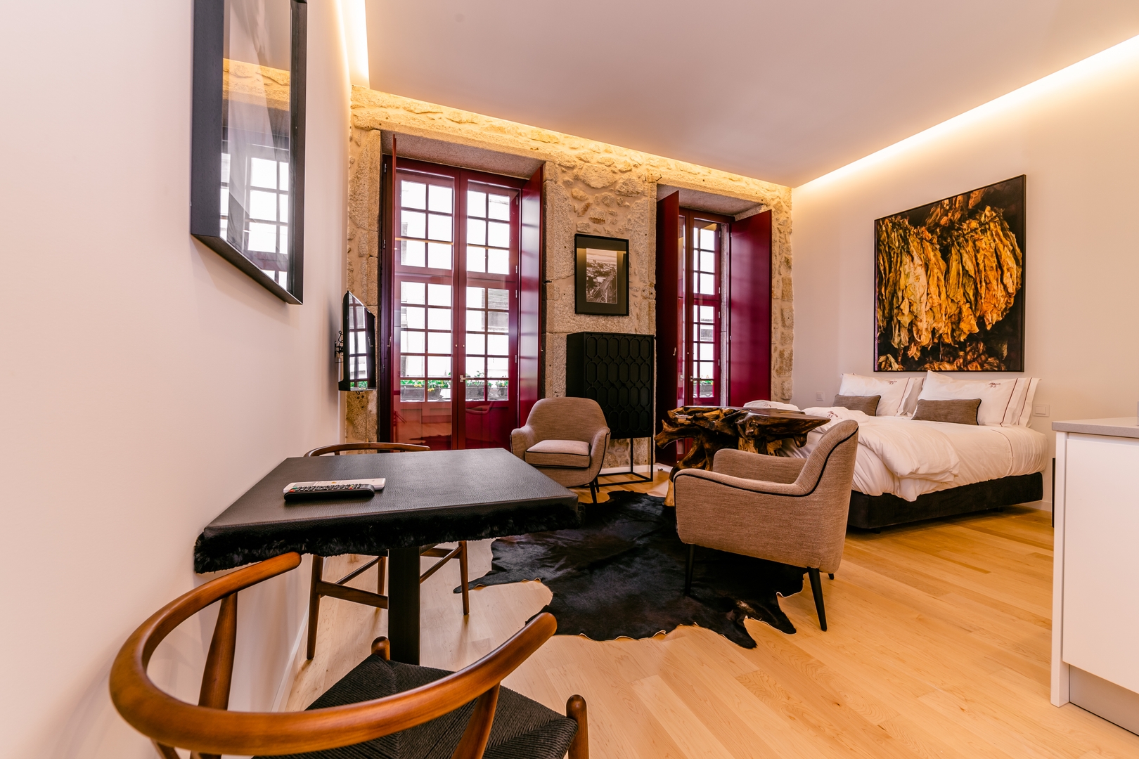Designer Studio | Clérigos by Host Wise 5 Host Wise Booking