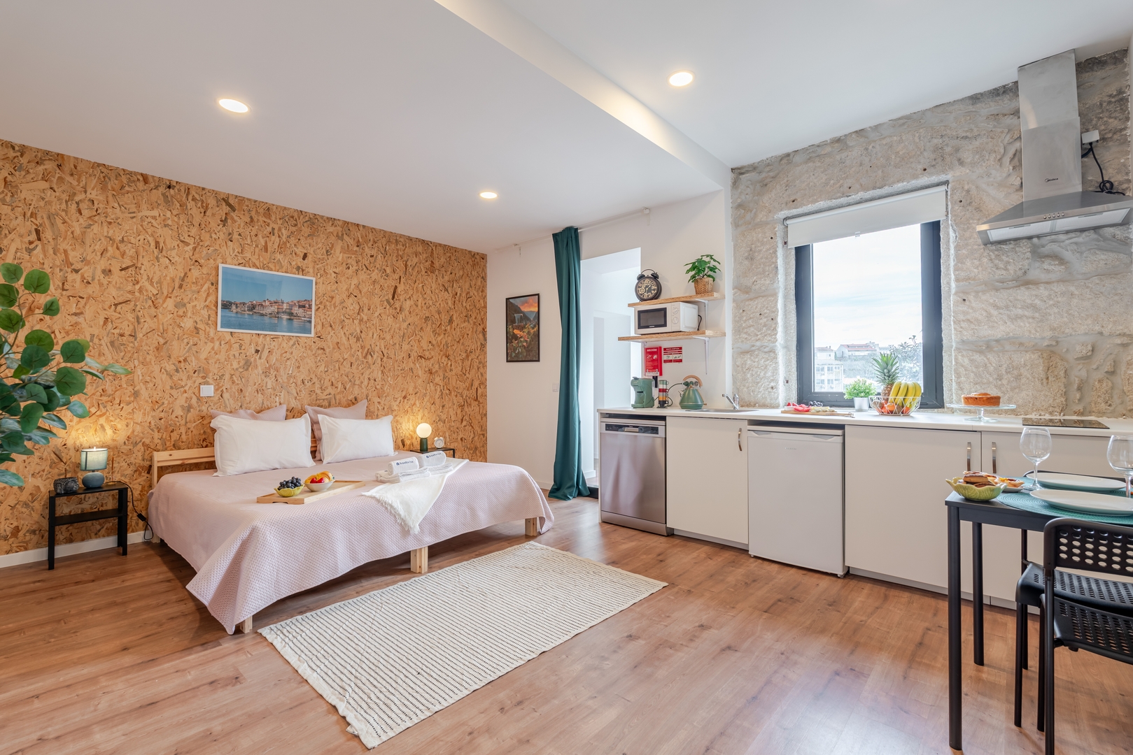 HostWise - Charming Urban Flat with a Terrace Host Wise Booking