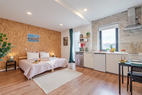 Charming Urban Flat with a Terrace by HostWise Host Wise Booking