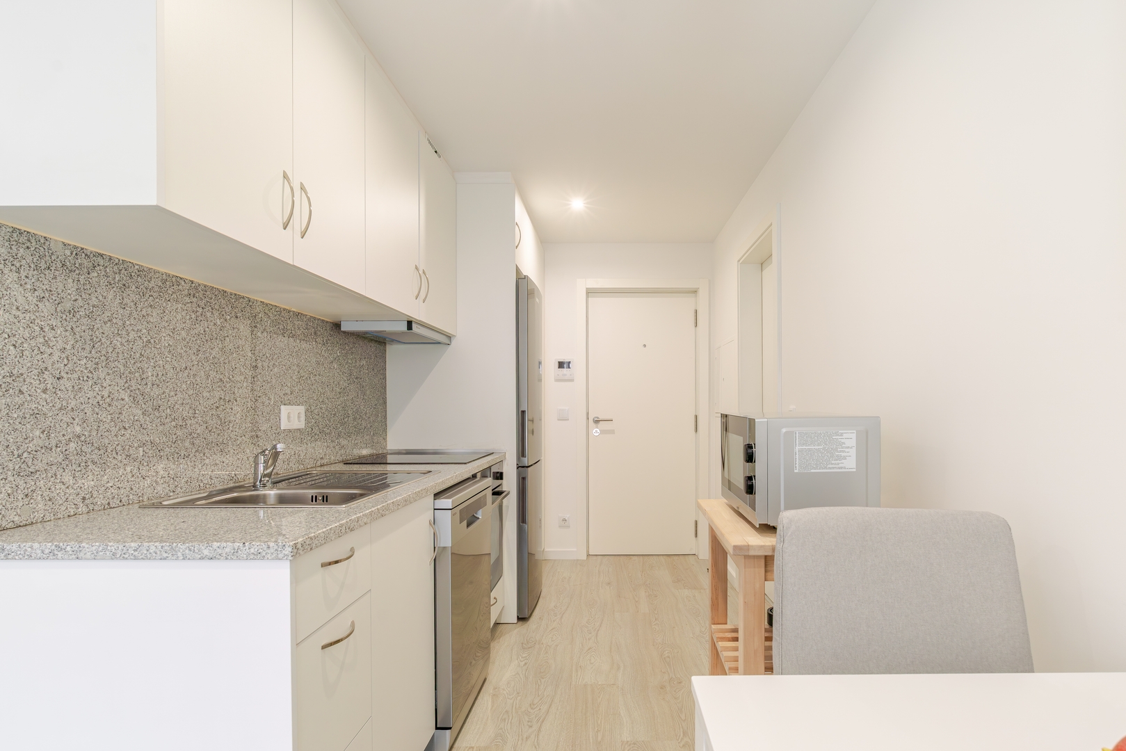 Terrace Studios & Bright Duplex by HostWise 6 Host Wise Booking