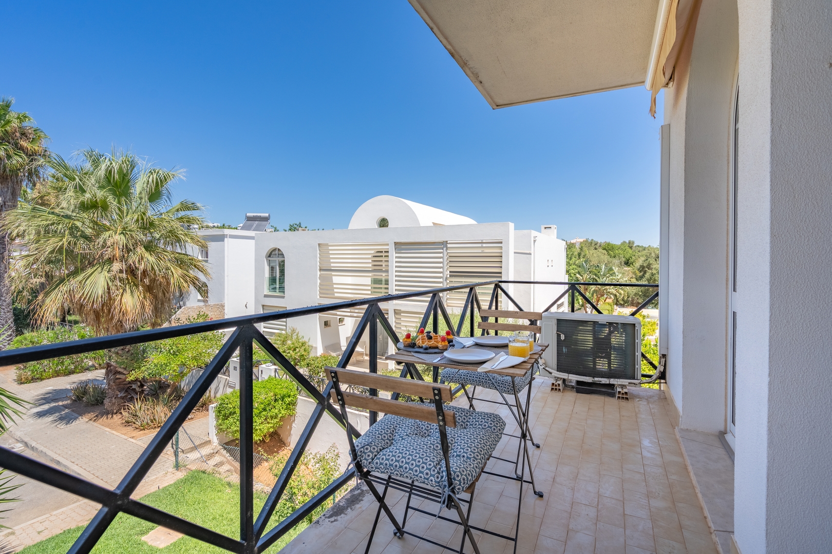 Elegant Flat with Pool & Balcony by HostWise 10 Host Wise Booking