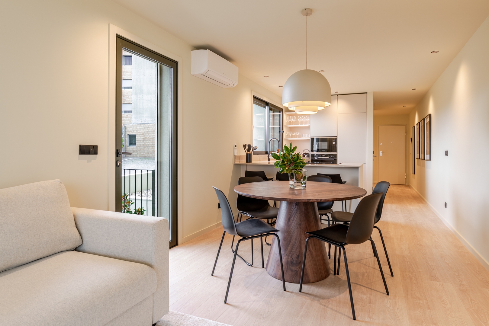 HostWise - Stylish Flat with Terrace & Garage 17 Host Wise Booking
