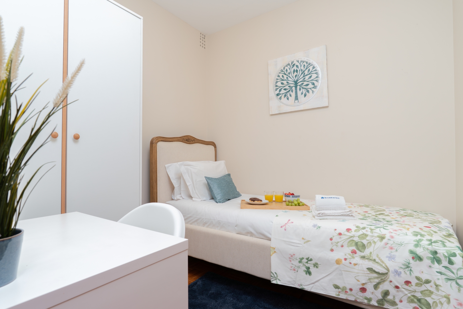 Bright & Spacious Flat by Host Wise 14 Host Wise Booking