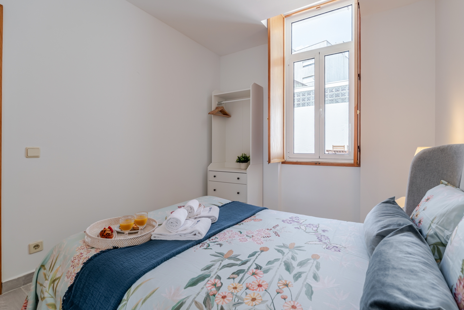 Colourful 2-Home w/ Terrace in Boavista by HostWise 33 Host Wise Booking