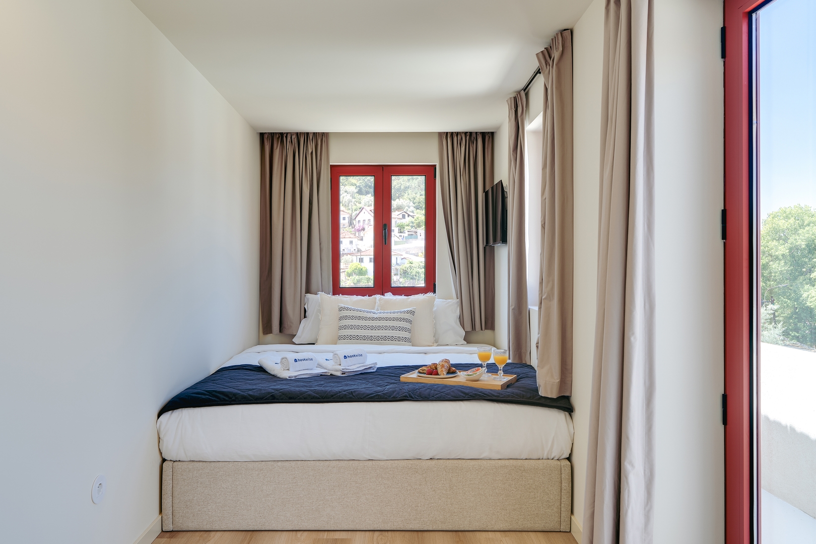 Douro Arda House | Pool & Jacuzzi by HostWise 31 Host Wise Booking