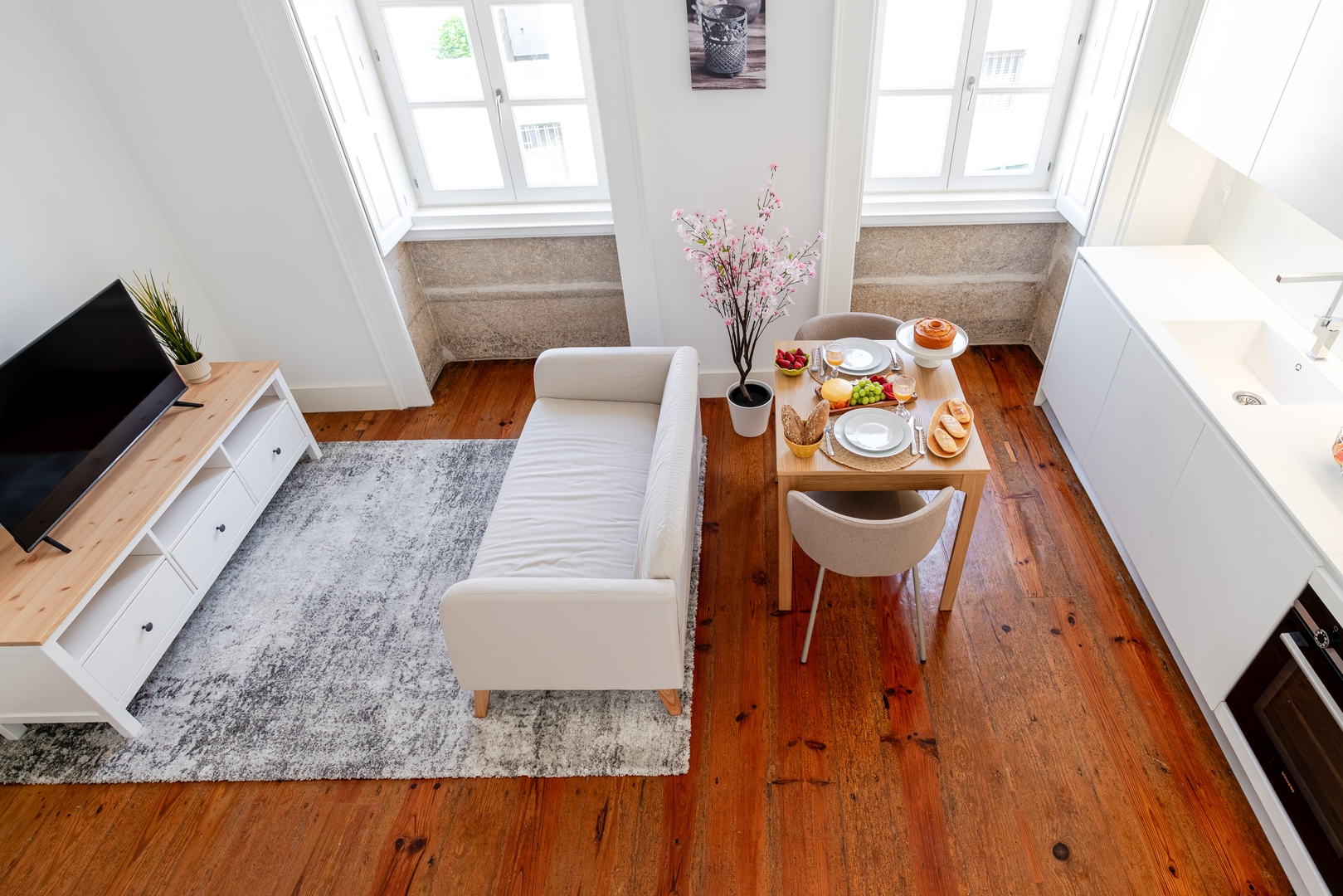 Bright Flat in Historic Foz House by HostWise 21 Host Wise Booking