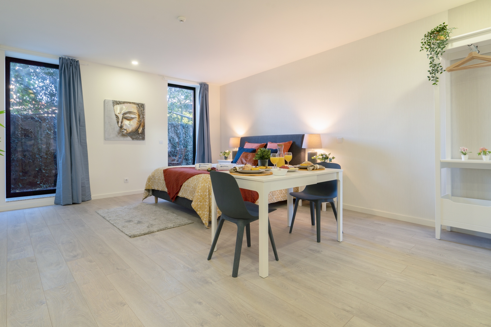 HostWise - Studios with Patio & Kitchenette 16 Host Wise Booking