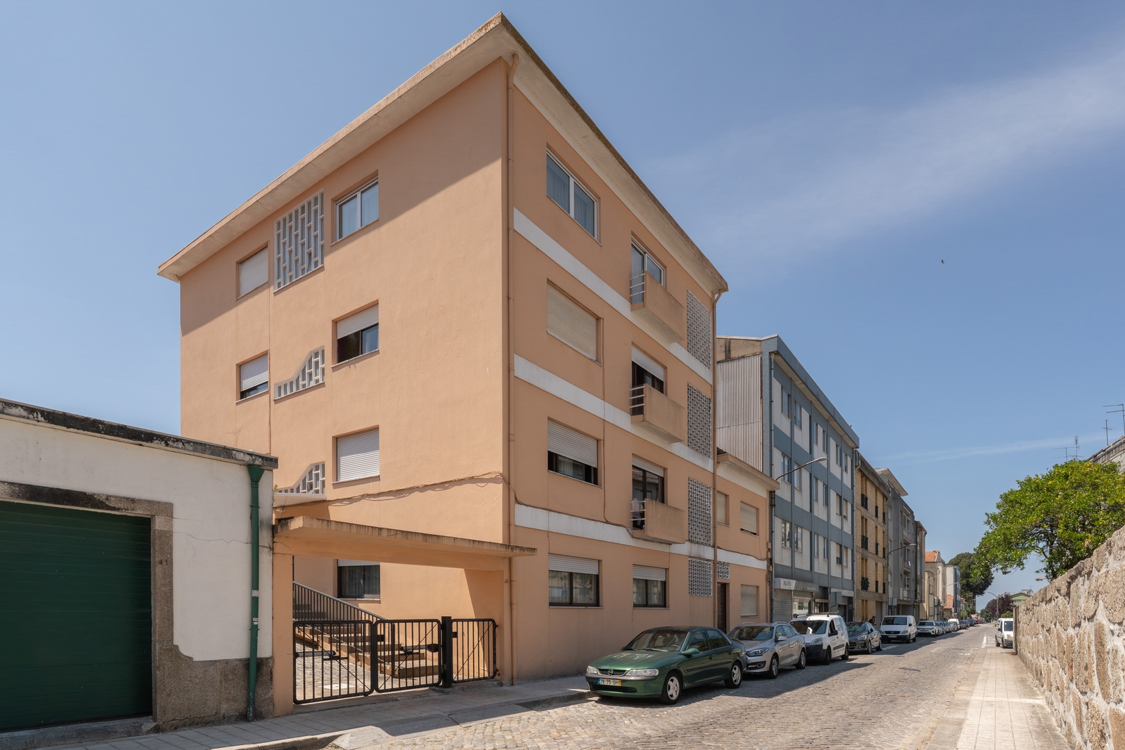 Stylish & Spacious Apartment by HostWise 34 Host Wise Booking