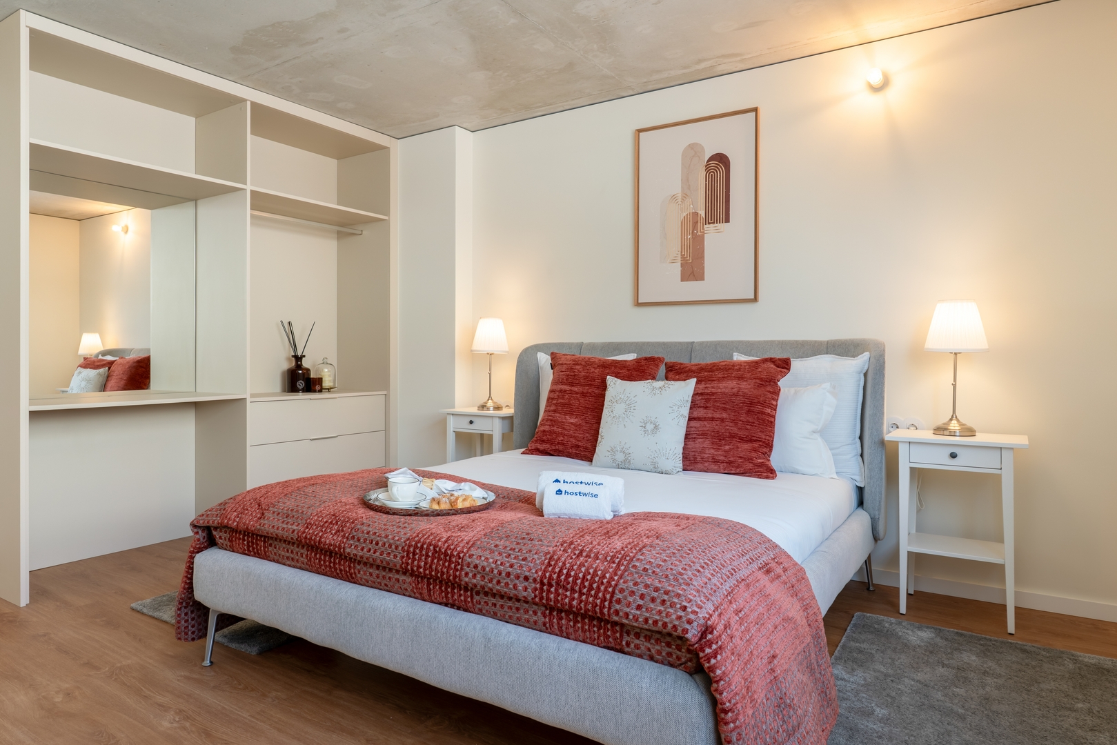 Modern 4-Apt Retreat for 14, Porto by HostWise 25 Host Wise Booking