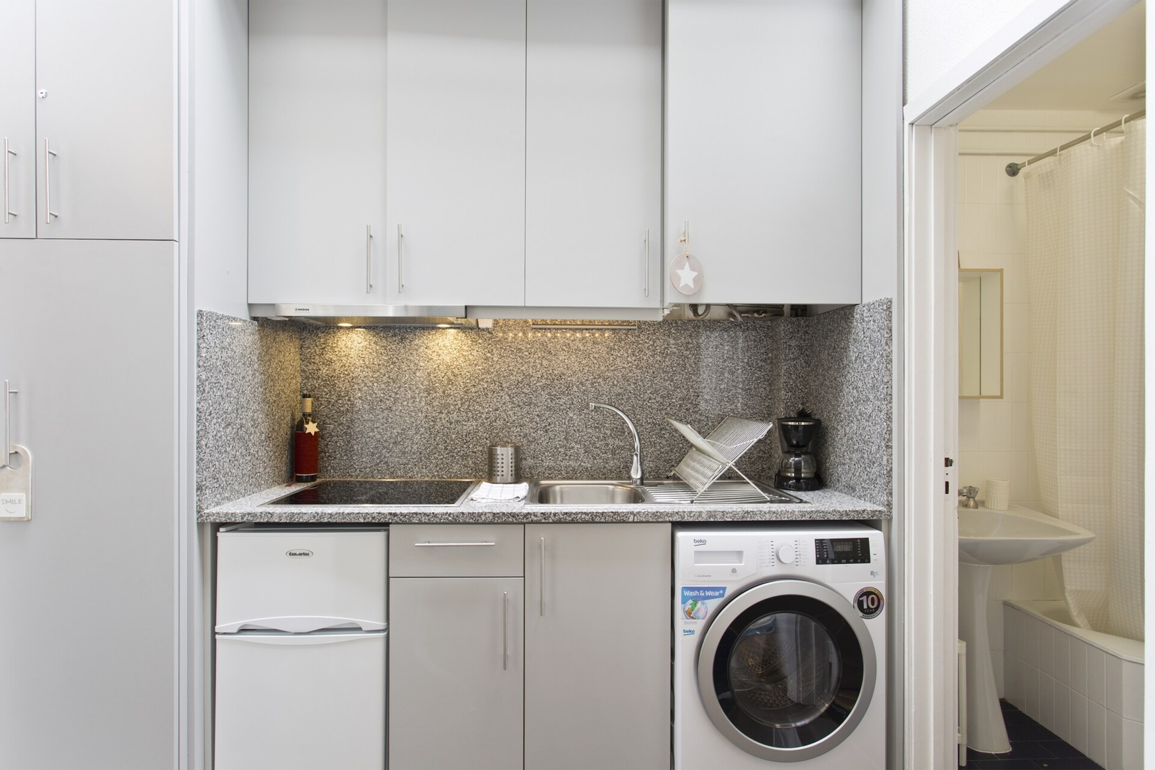 Host Wise - Cozy Quiet Flat | Trindade Station 3 Host Wise Booking