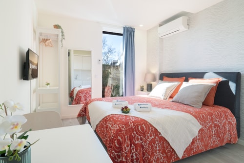 Studios with Patio & Kitchenette by HostWise Host Wise Booking