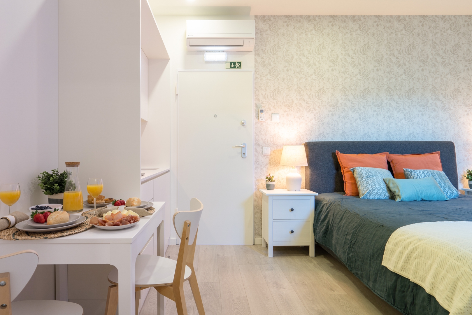 Bright Studios with Patios in Porto by HostWise 23 Host Wise Booking