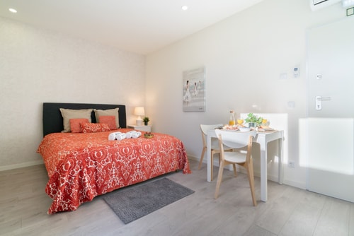 Notable Central Flat | Balcony by HostWise Host Wise Booking