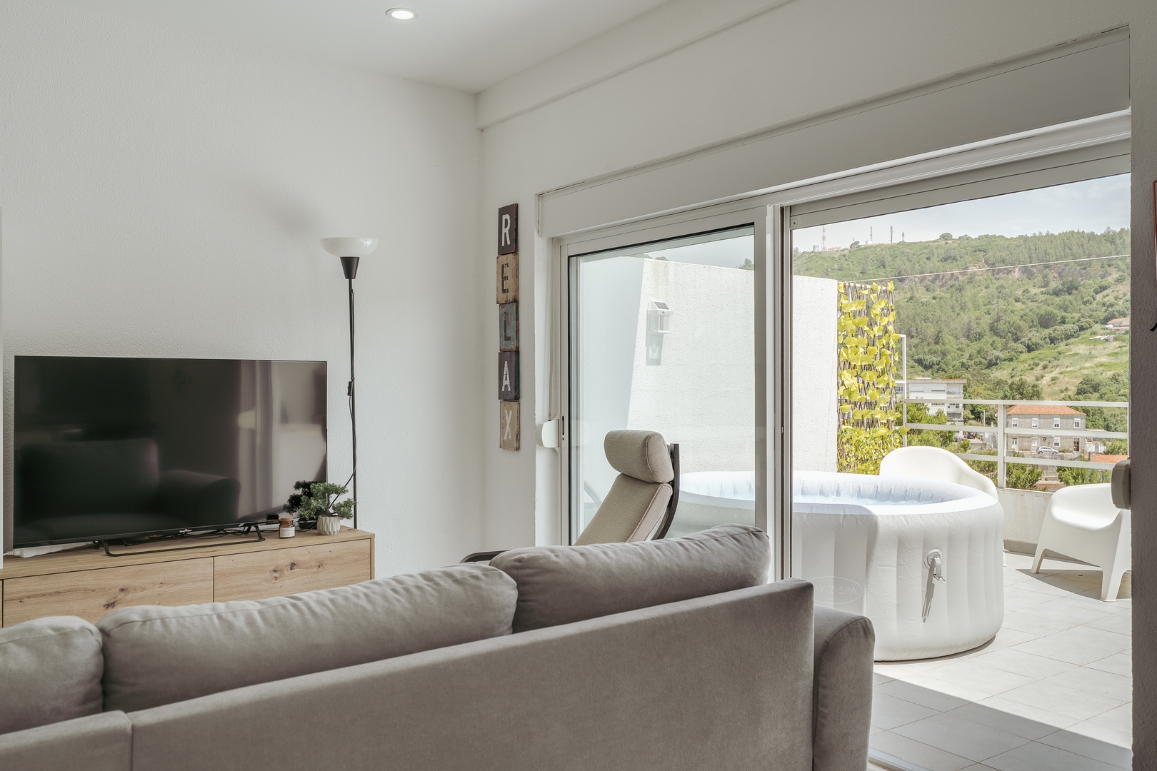 Sunny Flat w/ Jacuzzi & Balconies by Host Wise 16 Host Wise Booking