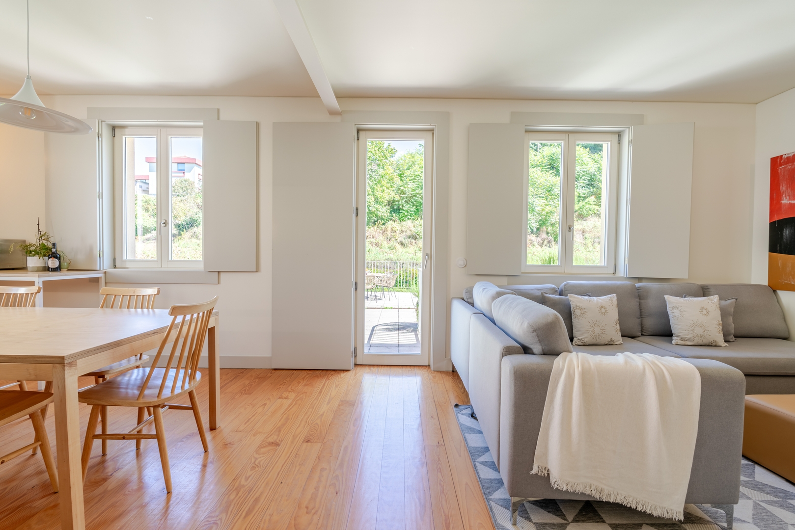 Studios & Spacious T4 with Garden by HostWise 88 Host Wise Booking