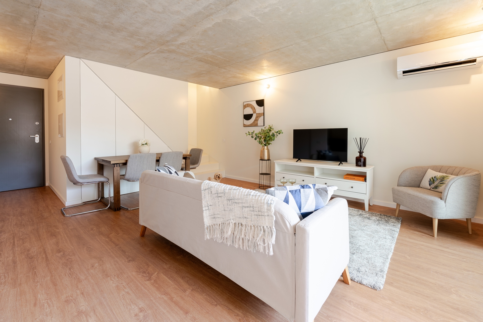 Modern Family Flats w/ Terrace by HostWise 75 Host Wise Booking