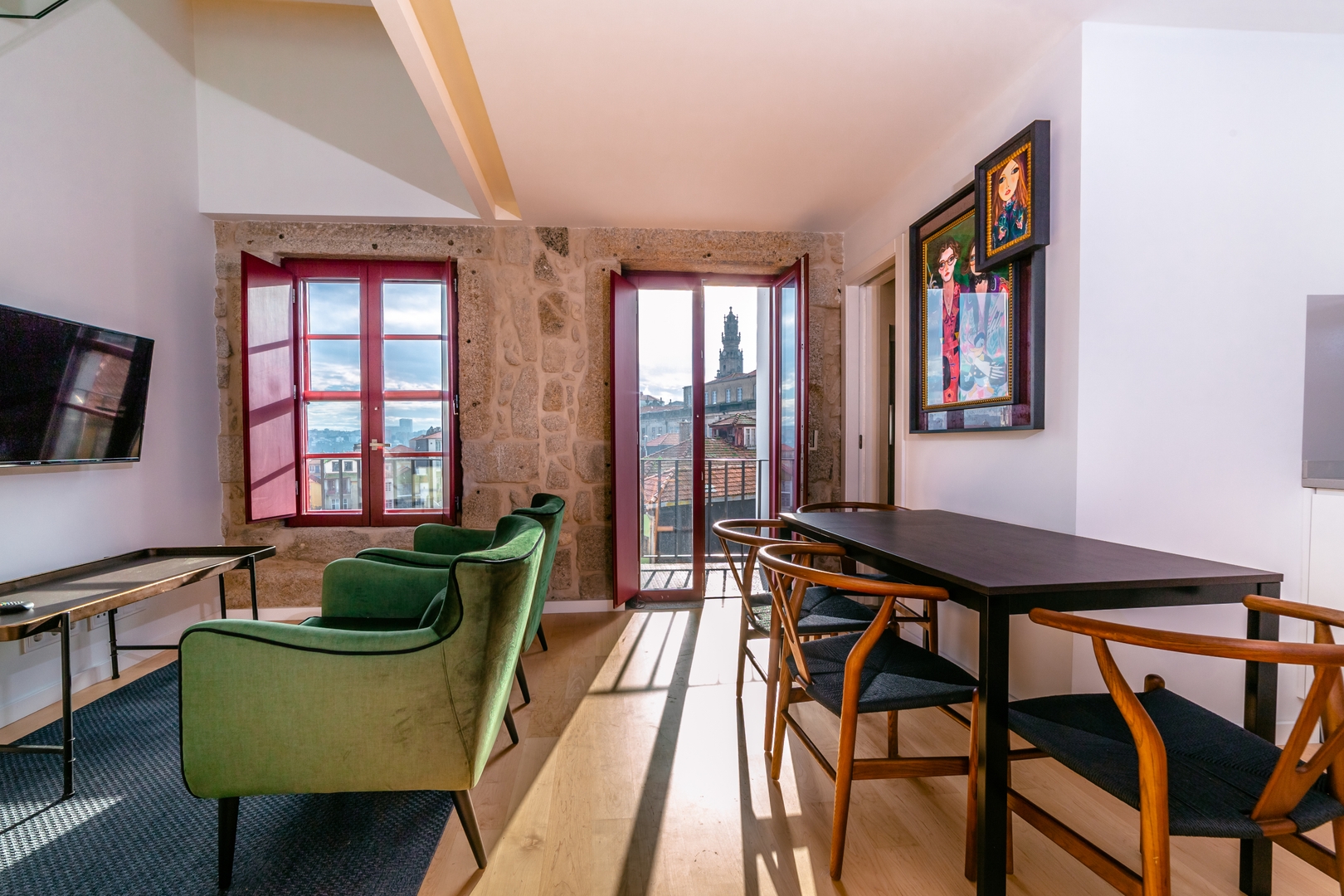 Central Apartments Stay Near Clérigos by HostWise 5 Host Wise Booking