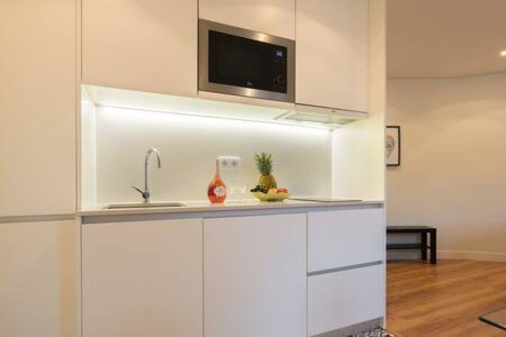 Comfy Sunny Flats| Ace Location by HostWise 6 Host Wise Booking