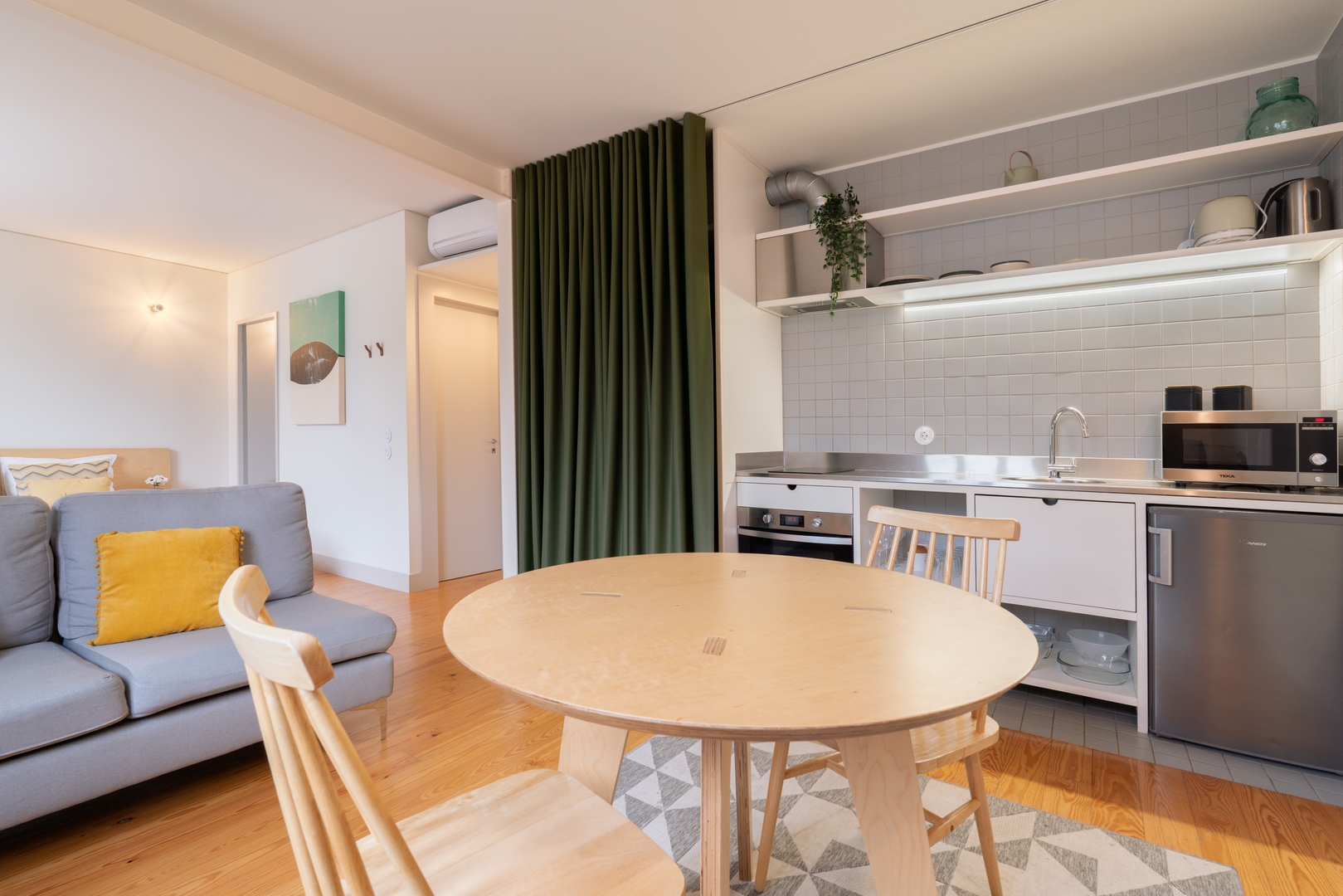Dual Sunny Studios in Old Guimarães by HostWise 43 Host Wise Booking