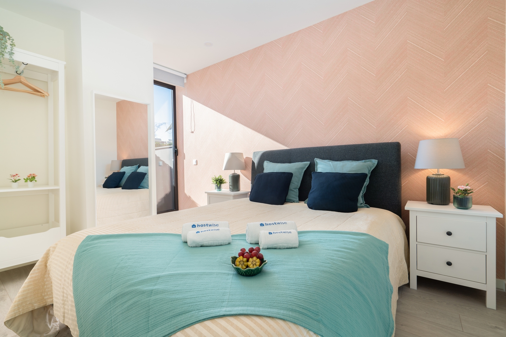 3 Cozy Flats with Private Patios by HostWise 18 Host Wise Booking