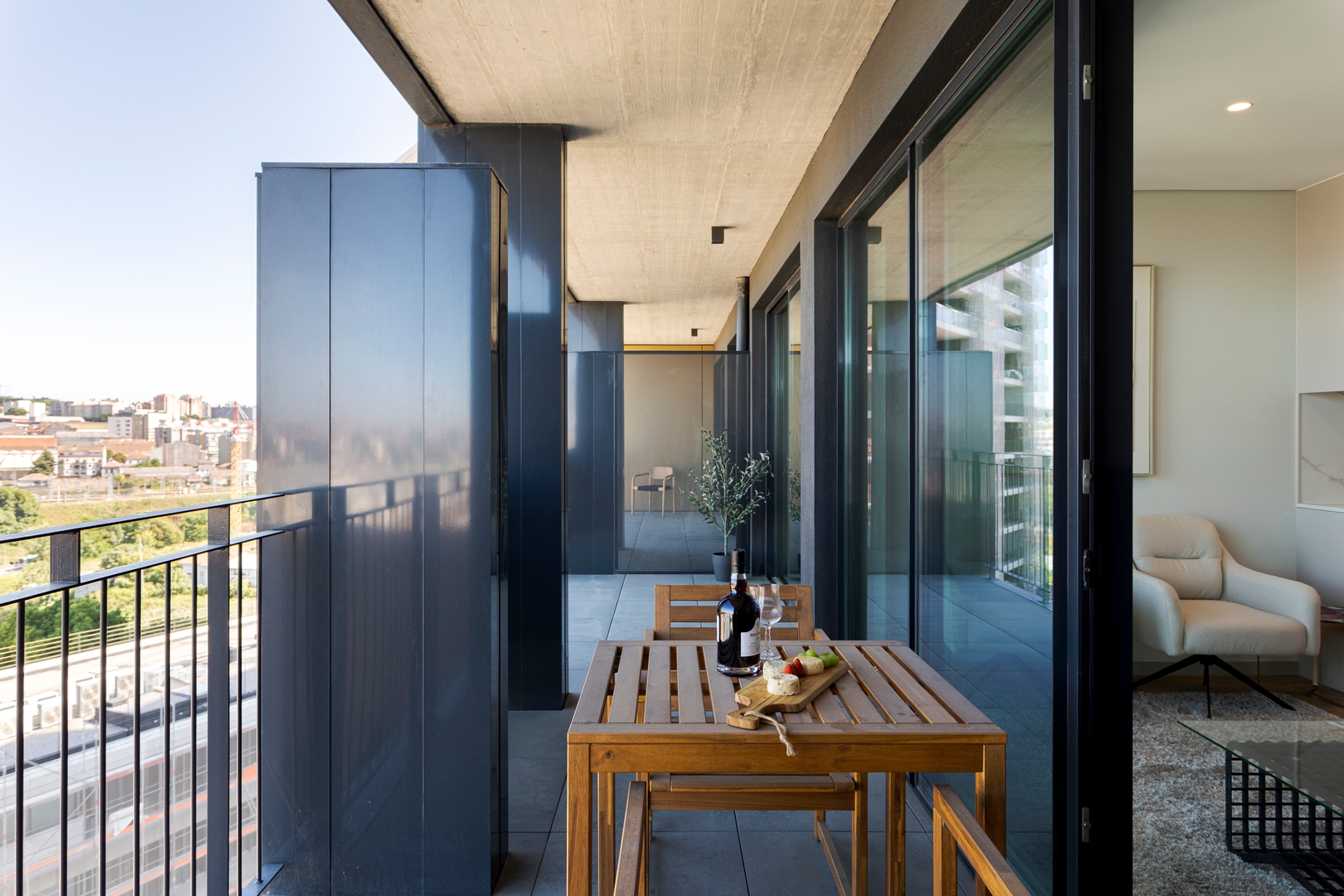 Premium Flat w/ Balcony & Pool by HostWise 21 Host Wise Booking