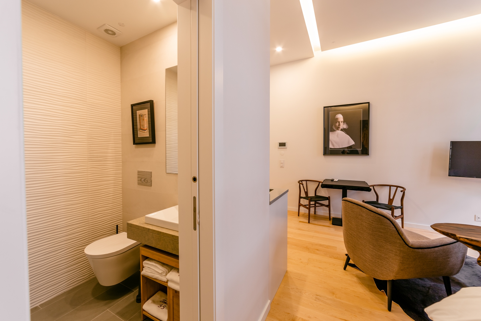 Designer Studio | Clérigos by Host Wise 14 Host Wise Booking