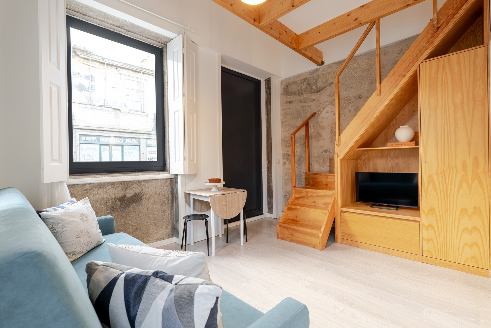 Courtyard T1 Apartments with BBQ by HostWise 10 Host Wise Booking