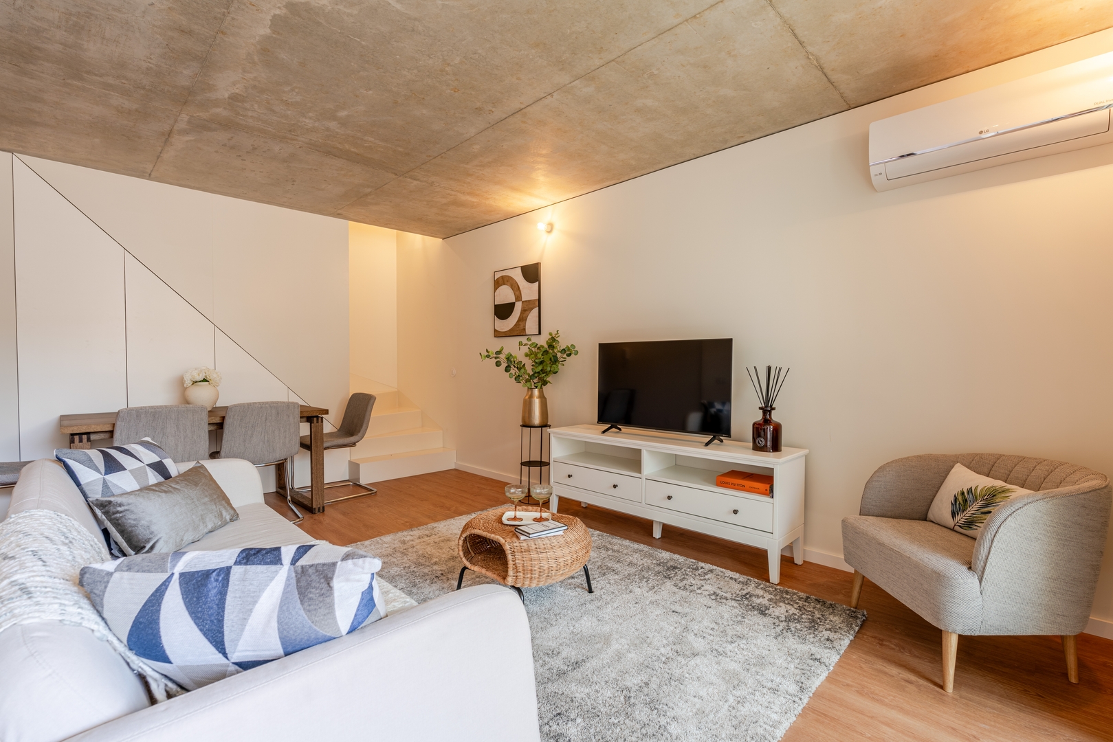 Modern Family Flats w/ Terrace by HostWise 58 Host Wise Booking