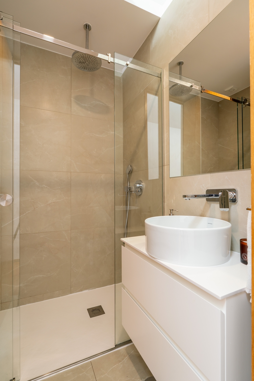 Modern & Cozy Studio by HostWise 13 Host Wise Booking