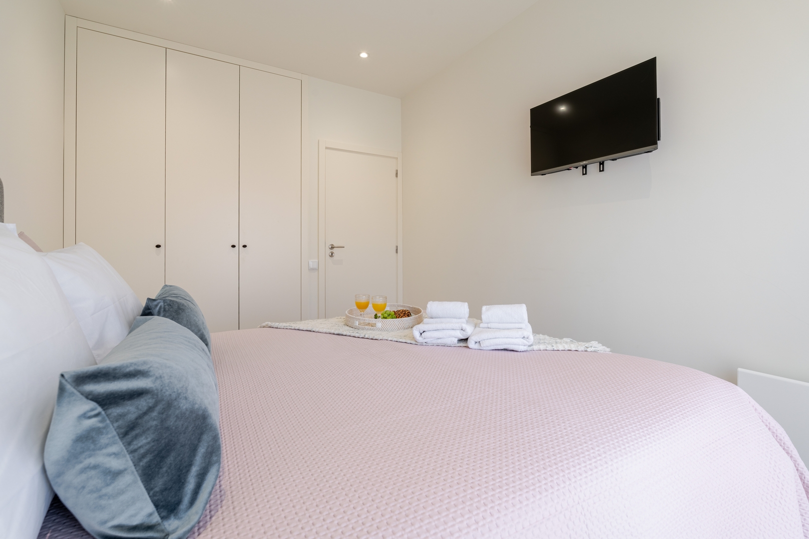 Central & Stylish Apartment by HostWise 6 Host Wise Booking